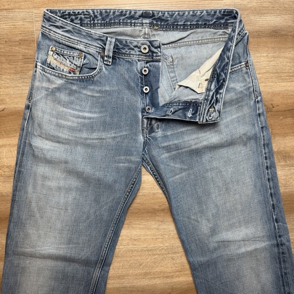 Vintage Diesel Levan Jeans Men 33x32 Blue Relaxed Straight Leg Baggy Italy Y2K - Picture 2 of 12